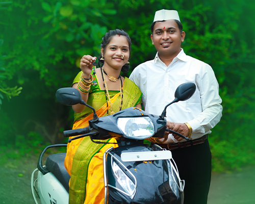 Choose from Multiple Two-wheeler Loan Options on Bajaj Markets