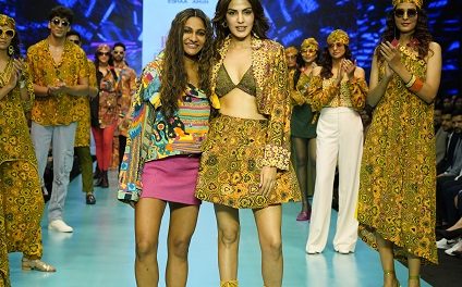 Rhea Chakraborty Turns Muse for Eshaa Amiin at Pune Times Fashion Week