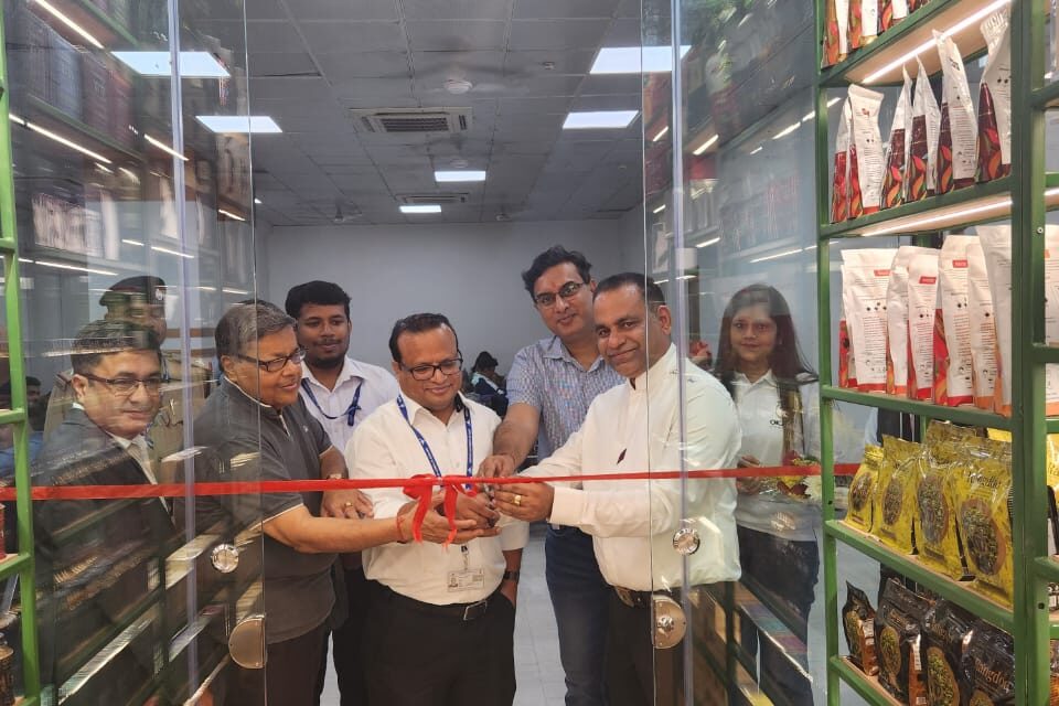 Okayti Tea Unveils New Factory Outlet at Bagdogra Airport, Expanding its Legacy of Organic Darjeeling Teas