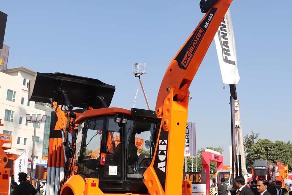 ACE Unveils Next-Gen BS-V(CE-V) Backhoe Loader at Bauma Conexpo 2024