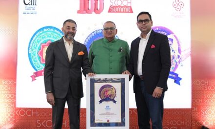 Double Gold! Muthoot Microfin Shines at SKOCH Awards 2025