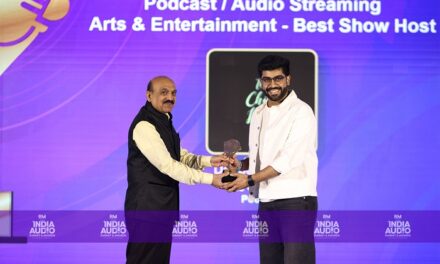 Deepak Pareek Wins ‘Best Show Host’ Award in the Arts & Entertainment Category in India Audio Summit & Awards 2025 for his Podcast- ‘The Chill Hour’