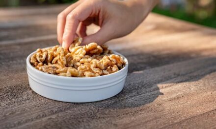 Research Investigates Walnuts’ Role in Reducing Inflammation and Colon Cancer Risk