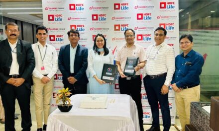 HDFC Life and Digamber Capfin Ltd. Collaborate to Cover Micro Loans and Make Life Insurance Accessible for All