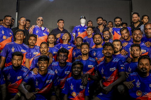 Cricketer Shreyas Iyer Unveils SoBo Mumbai Falcons Yoddhas Jersey and Flags Off 13 Player Contracts to Empower Emerging Talent