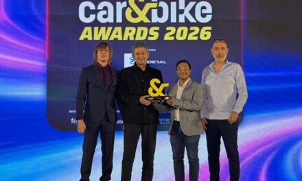 Yezdi Roadster wins car&bike 'Bike Design of the Year' for its Defiant Design
