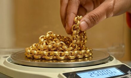 Know Before You Pledge: Bajaj Finance's Gold Loan Calculator Gives Borrowers a Real Number