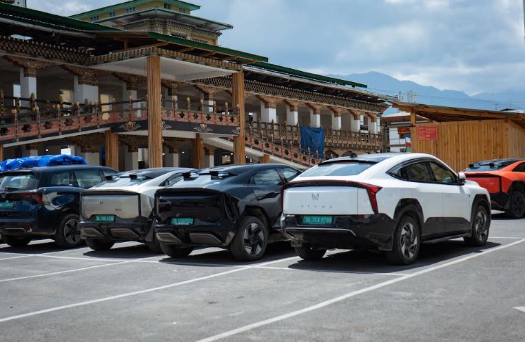 91Wheels and Mahindra Electric Complete Record-setting Cross-border EV Expedition from India to Bhutan